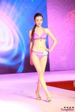 首页亚洲爆乳,性感与时尚的完美融合